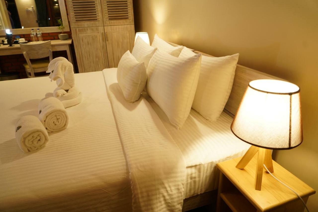 Olinia Airport Hotel كاتوناياكى المظهر الخارجي الصورة